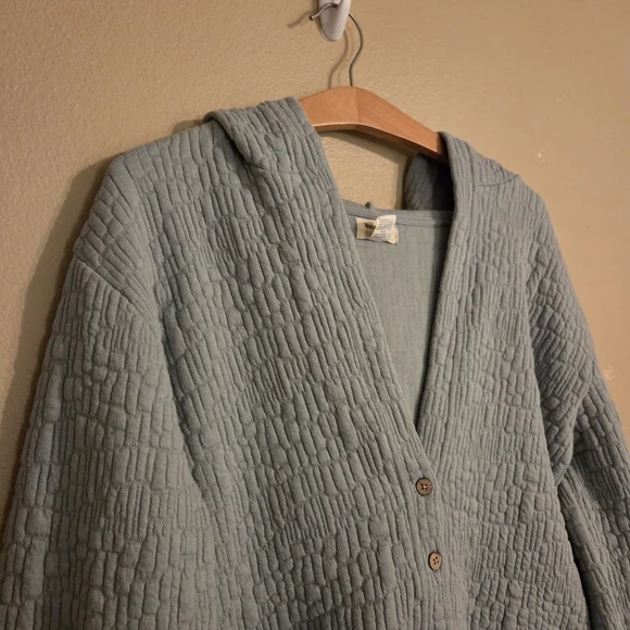 WORLD MARKET | COST PLUS Sage Green Quilted Cropped Buttoned Hoodie Coat SZ S - Picture 2 of 9